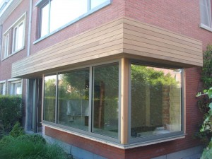 Omnisolutions - Aluminium raam afgewerkt met hout