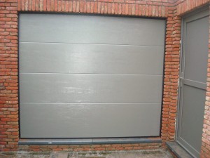 Omnisolutions - garagepoort sectionale poort